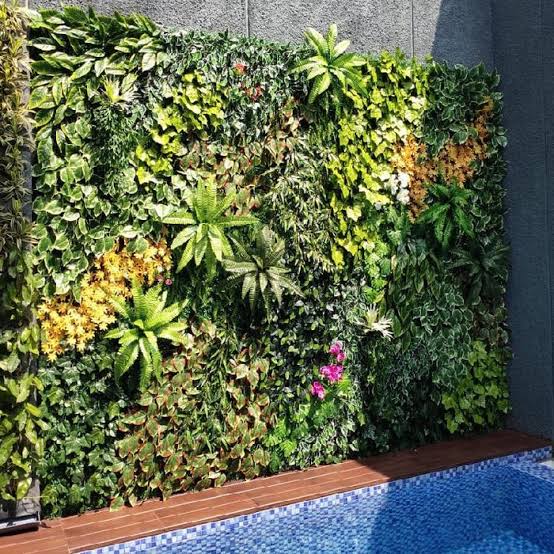 Tukang vertical garden